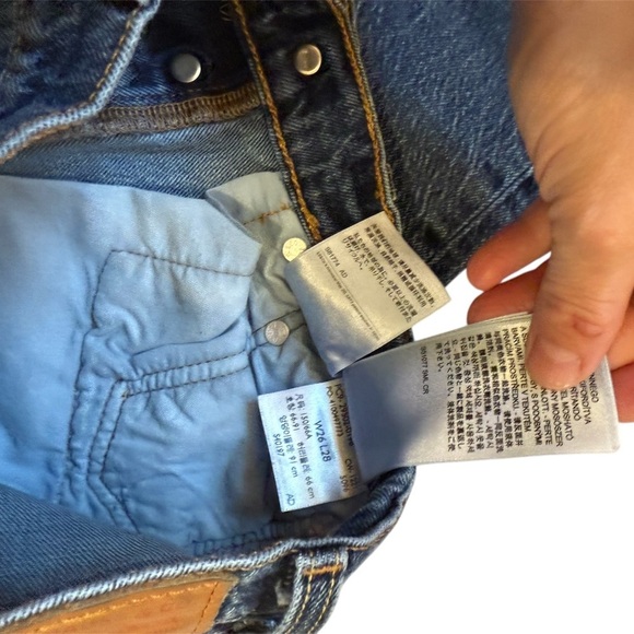 Levi's Blue Straight Jeans Classic Denim - Picture 9 of 9